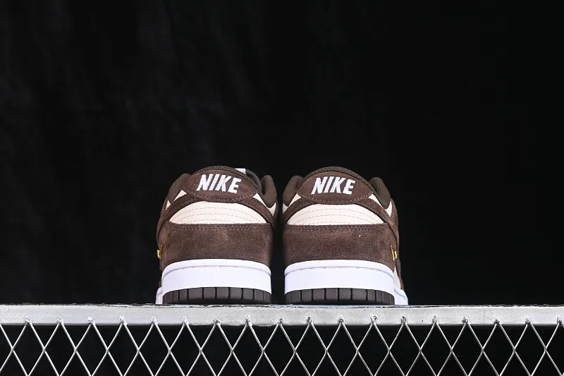 All Categories Nk SB Dunk Series Nk SB Dunk Low Low-top sneakers Nike SB Dunk Low Year of the Horse Brown Low-top casual sneakers IO4244-102